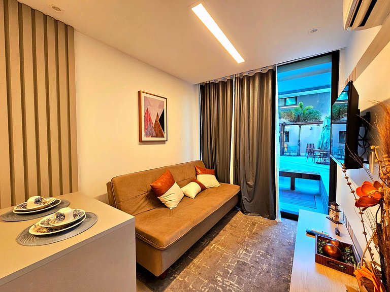 Luxo no Sunny Hall com Piscina Privativa em Porto