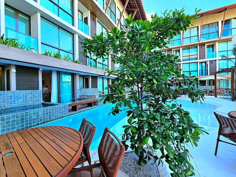 Incrível Sunny hall com vista interna em Porto