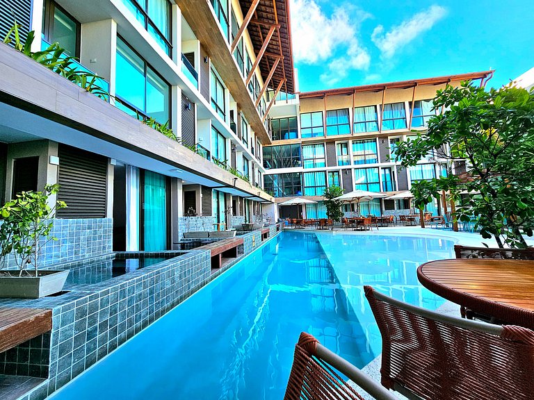 Incrível Sunny Hall com Piscina Privativa em Porto