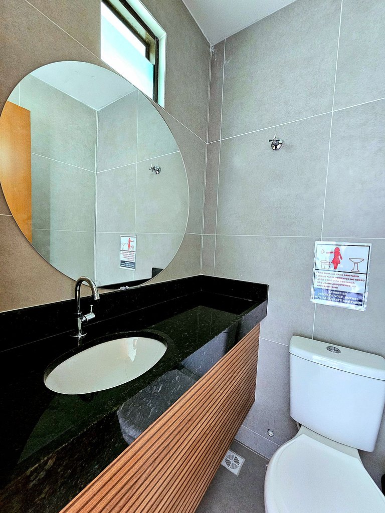 Studio Luxo com varanda no centro de Porto