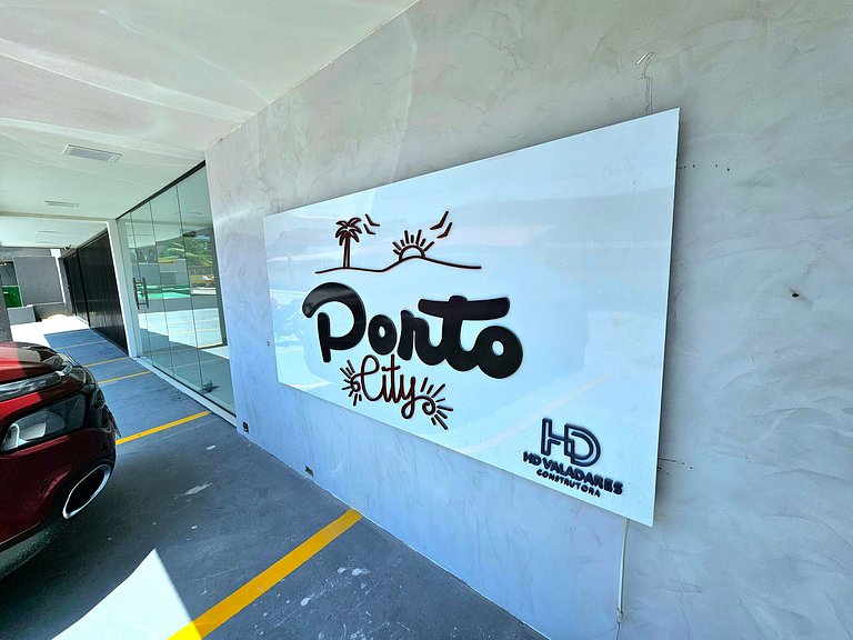 Moderno e Luxuoso no centro de Porto (City #215)