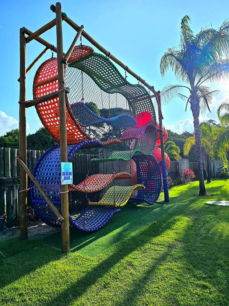 Luxuoso térreo 3q à Beira-mar no Cupe - Ecolife