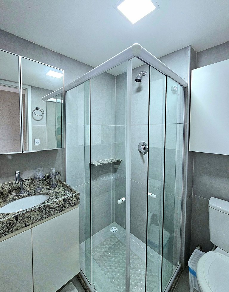 Luxo e Conforto com Piscina Privativa no Nixxus.