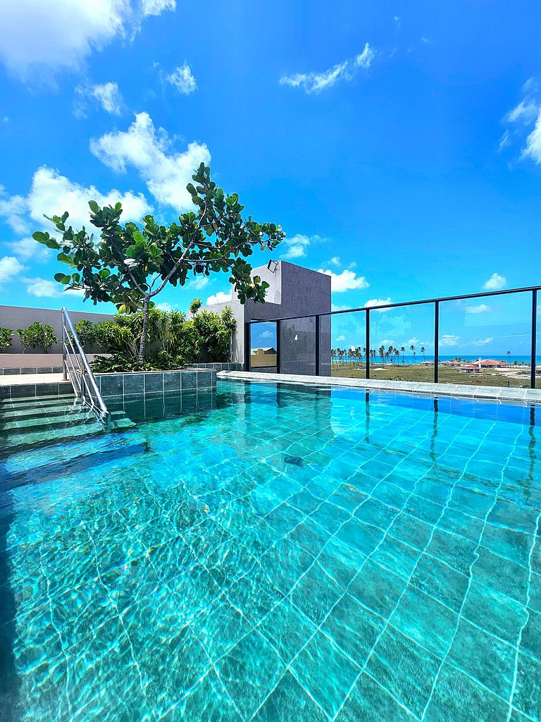 Moderno e equipado com piscina privativa no Cupe
