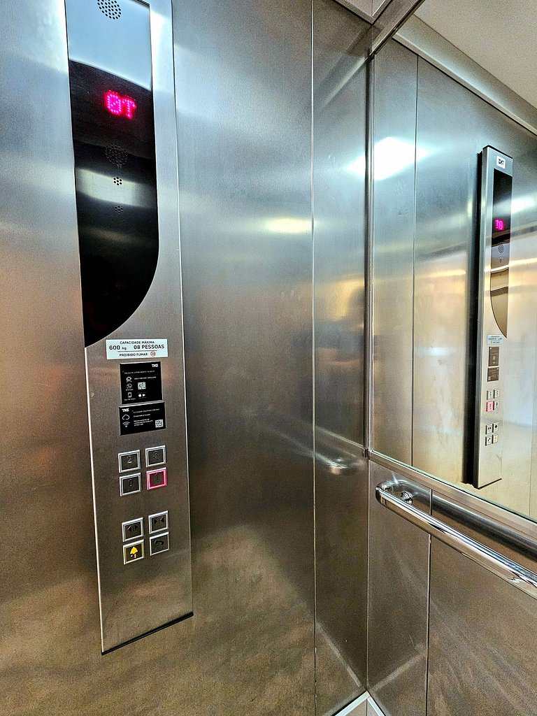 Loft Luxo 2 quartos Próx. ao Mar e Centro de Porto