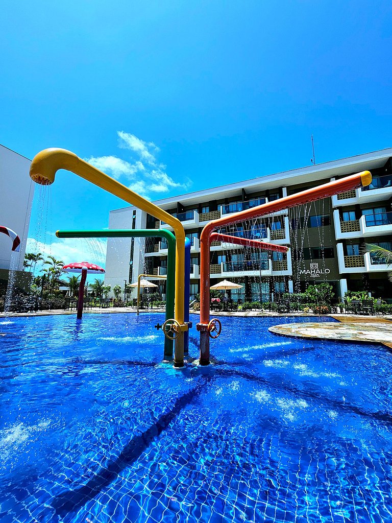 Incrível, Equipado e vista piscina no Mana #215B