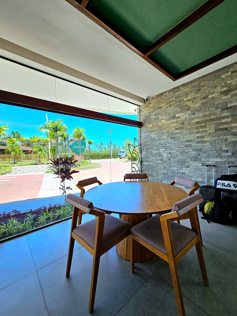 Incrível, Equipado e vista piscina no Mana #215B