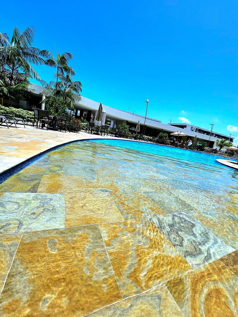 Incrível, Equipado e vista piscina no Mana #215B