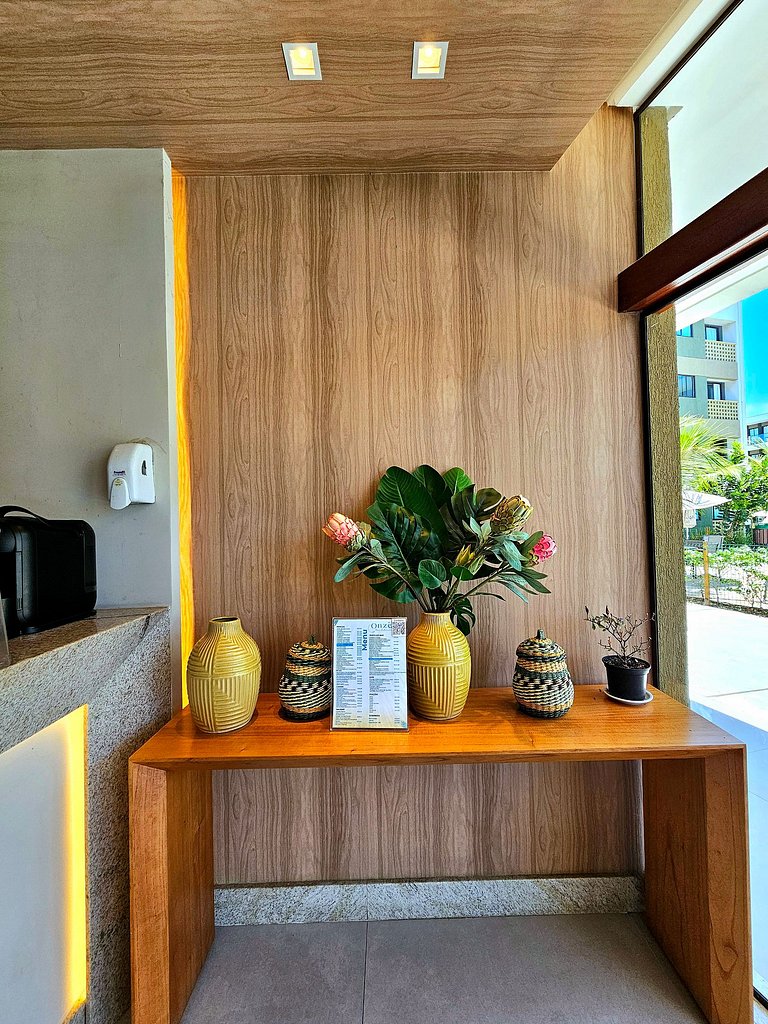 Incrível, completo e com vista piscina no Mana