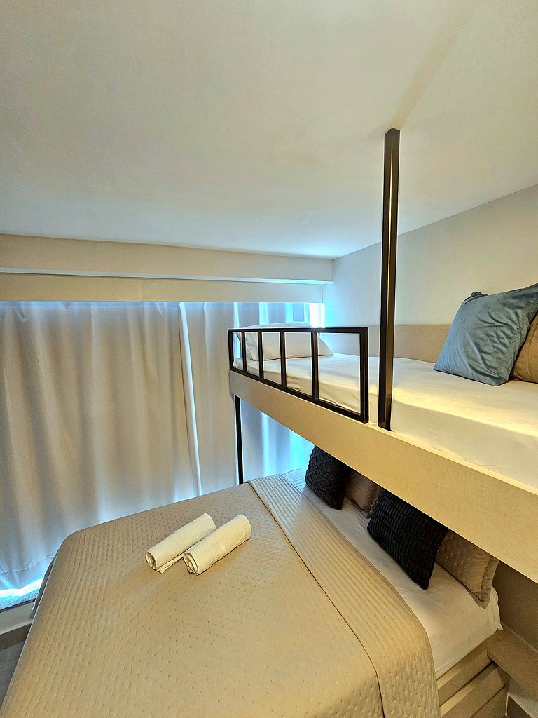 Moderno e Luxuoso no Nixxus Centro de Porto #320