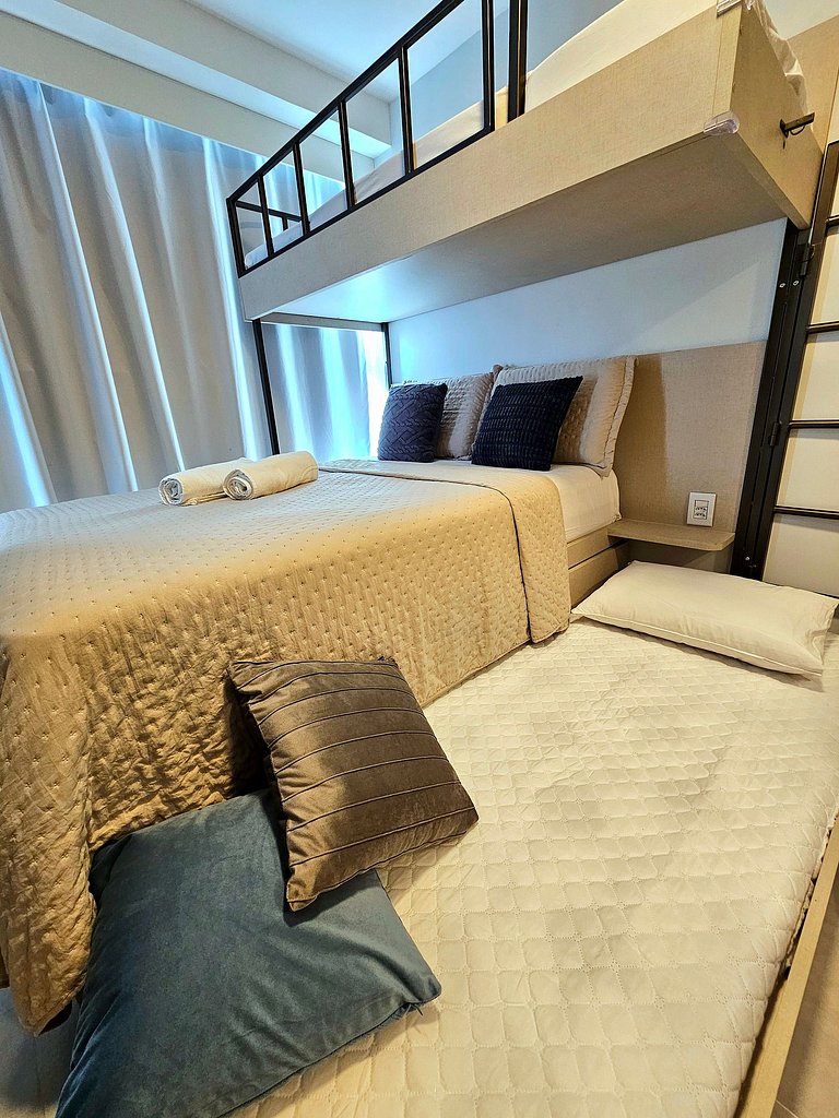 Moderno e Luxuoso no Nixxus Centro de Porto #320