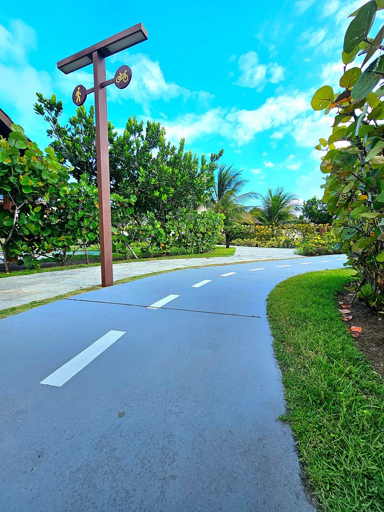 Nui Supreme com estrutura de Resort, pé na areia em Muro Alt