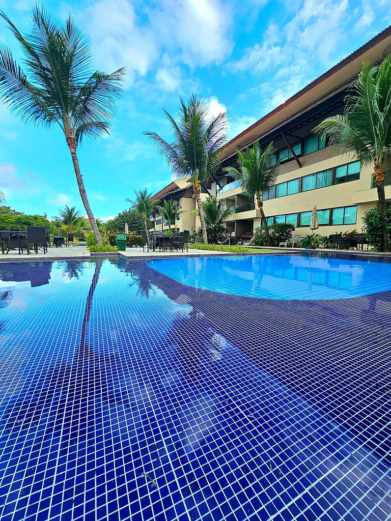 Nui Supreme com estrutura de Resort, pé na areia em Muro Alt