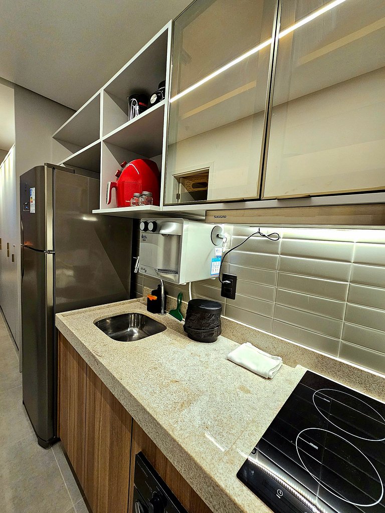 Moderno e Luxuoso Próximo ao Mar e Centro de Porto