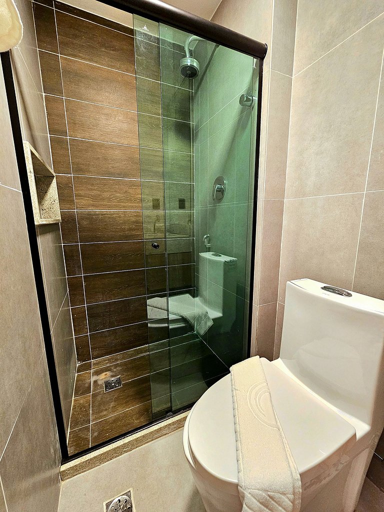 Moderno e Luxuoso Próximo ao Mar e Centro de Porto
