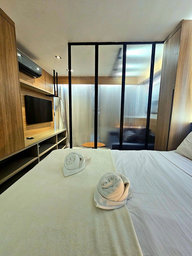Studio Luxo com varanda no centro de Porto