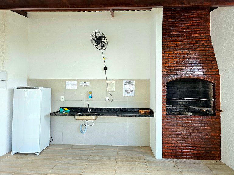 Charmoso e equipado 2 quartos no Centro de Porto