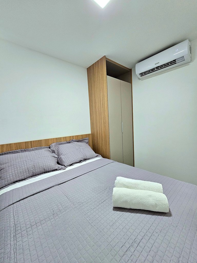 Incrível Sunny Hall com Piscina Privativa em Porto