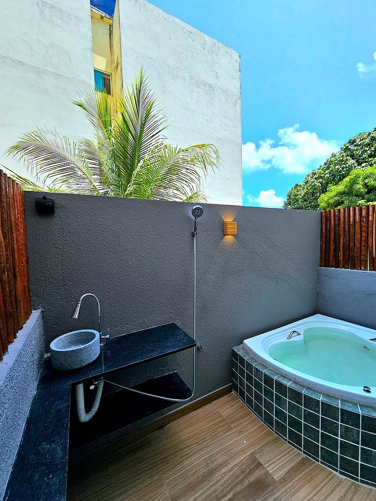 Luxo com Hidro Privativa no Centro de Porto #12