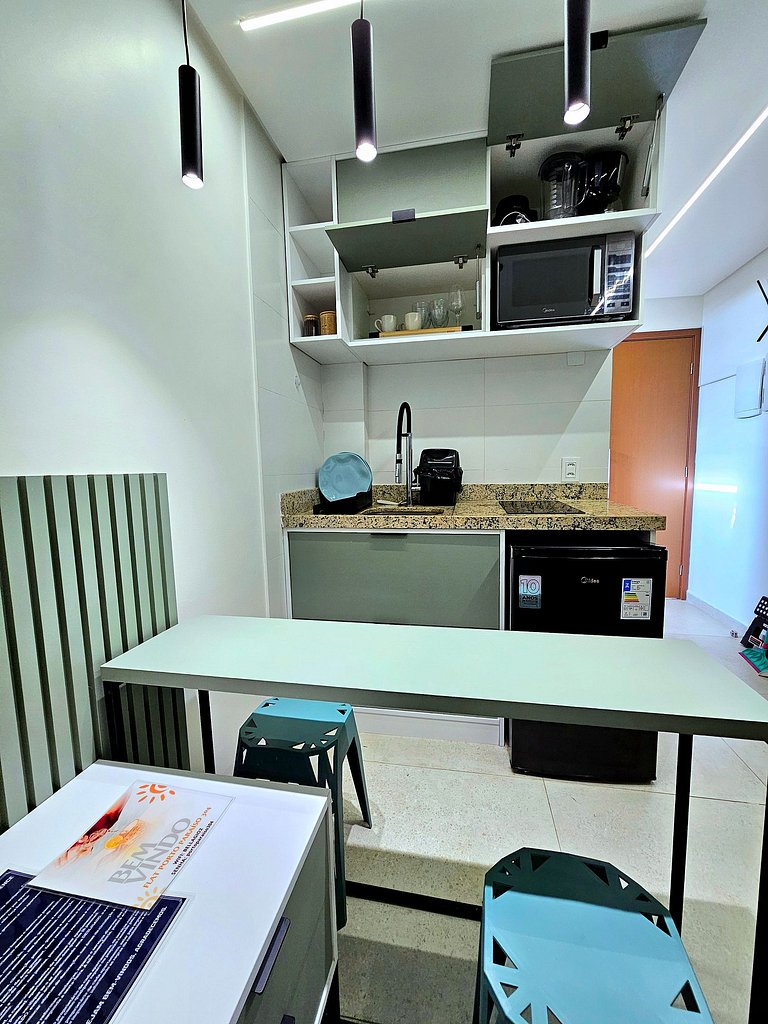 Sofisticado e equipado Studio no Centro de Porto