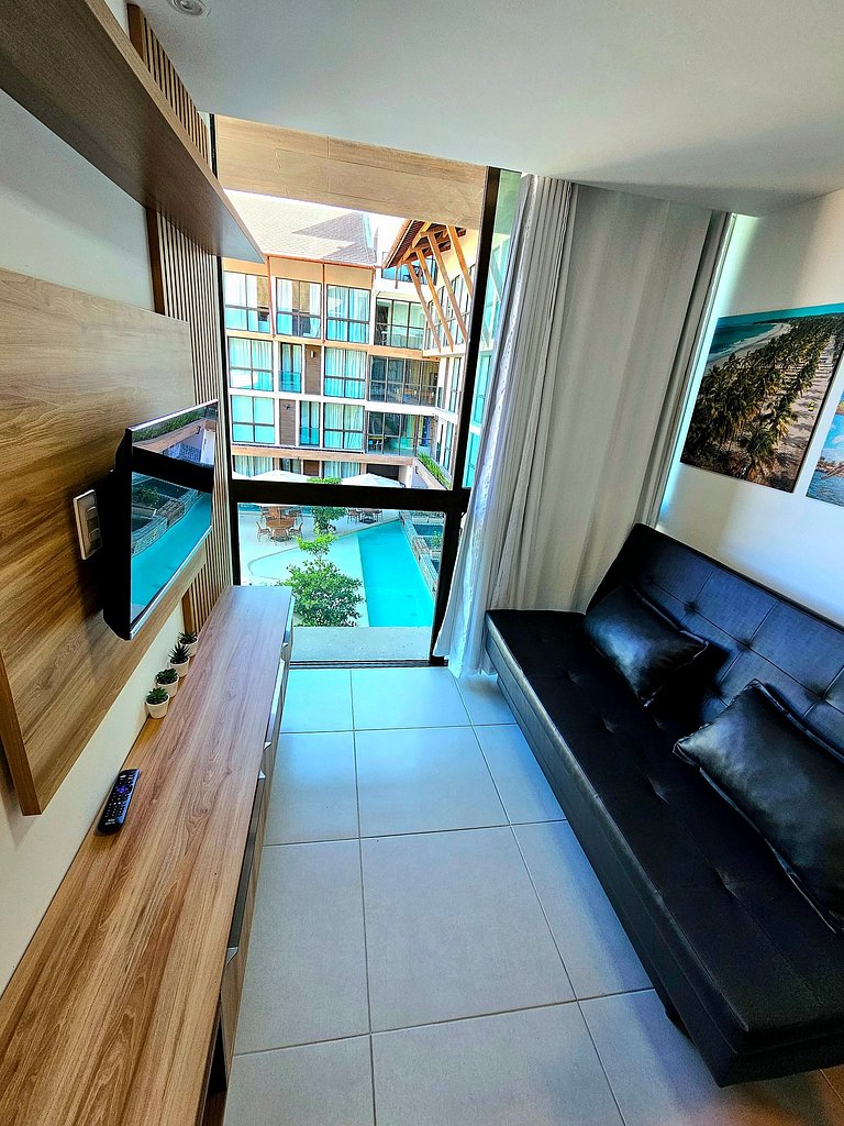 Incrível Sunny hall com vista interna em Porto