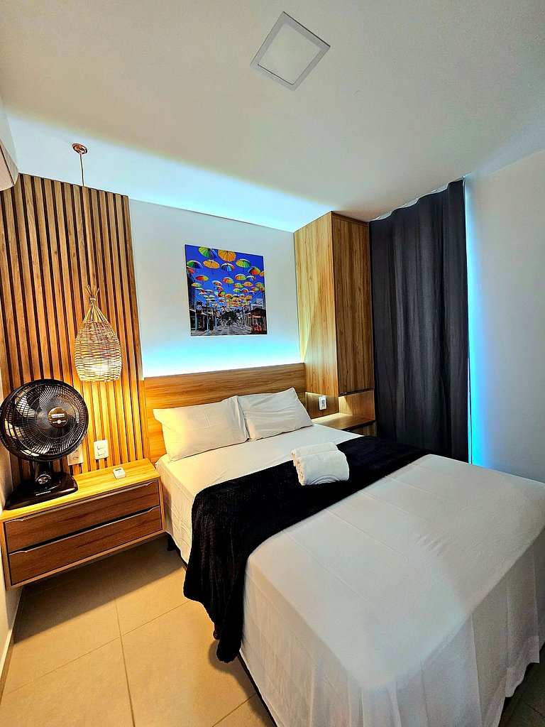 Incrível Sunny hall com vista interna em Porto