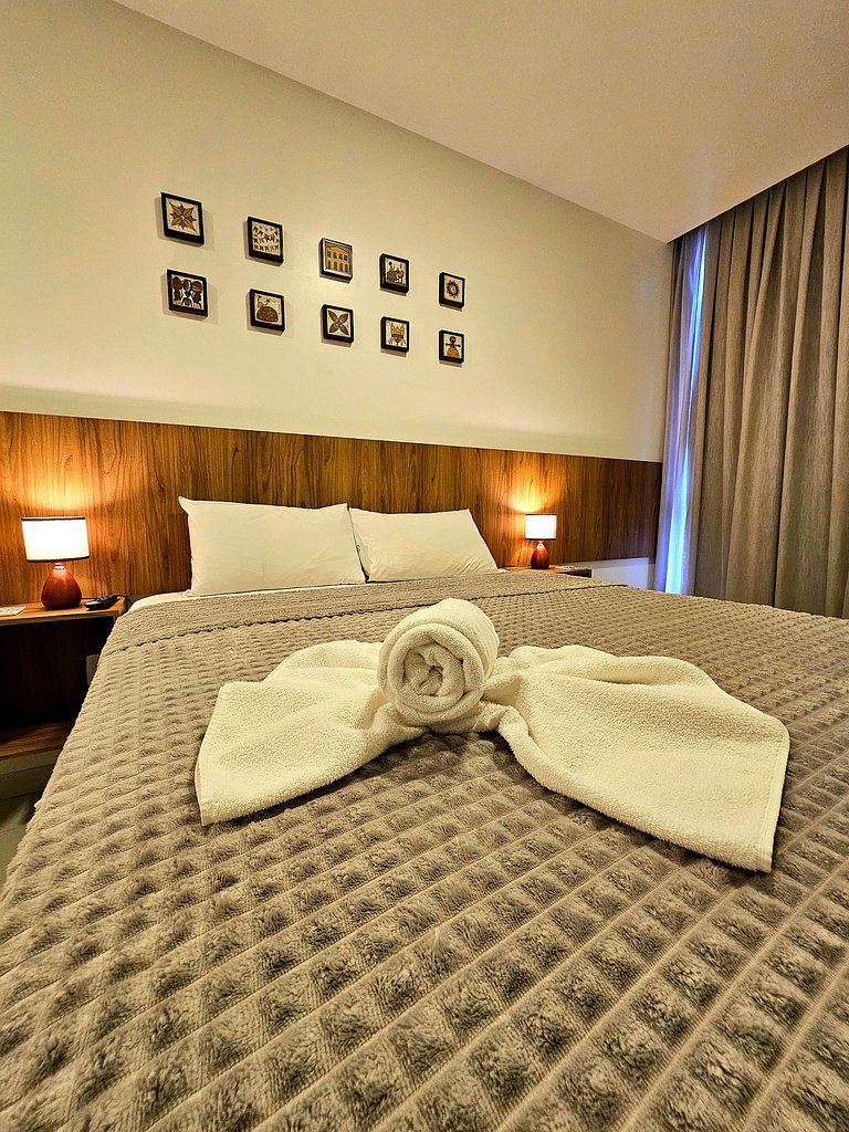 Luxoso e charmoso no centro de Porto (City #117)