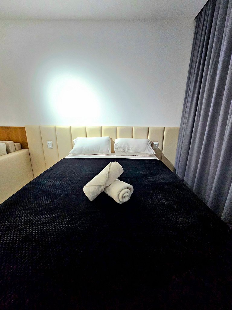 Moderno e Luxuoso no centro de Porto (City #215)