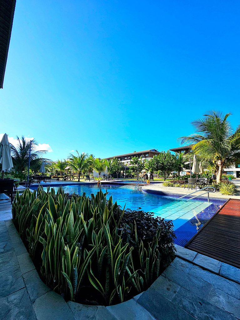 Luxuoso e equipado 3q térreo no Cupe Beach Living.