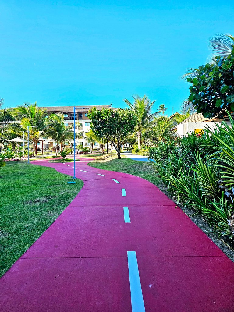 Luxuoso e equipado 3q térreo no Cupe Beach Living.