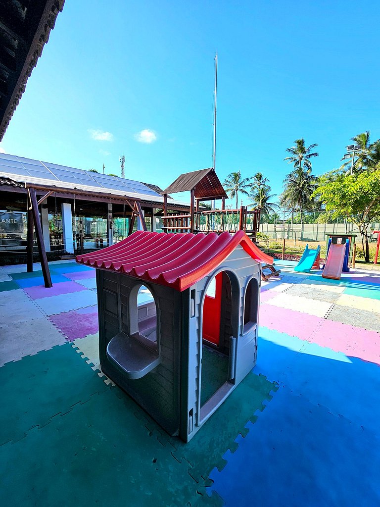 Luxuoso e equipado 3q térreo no Cupe Beach Living.