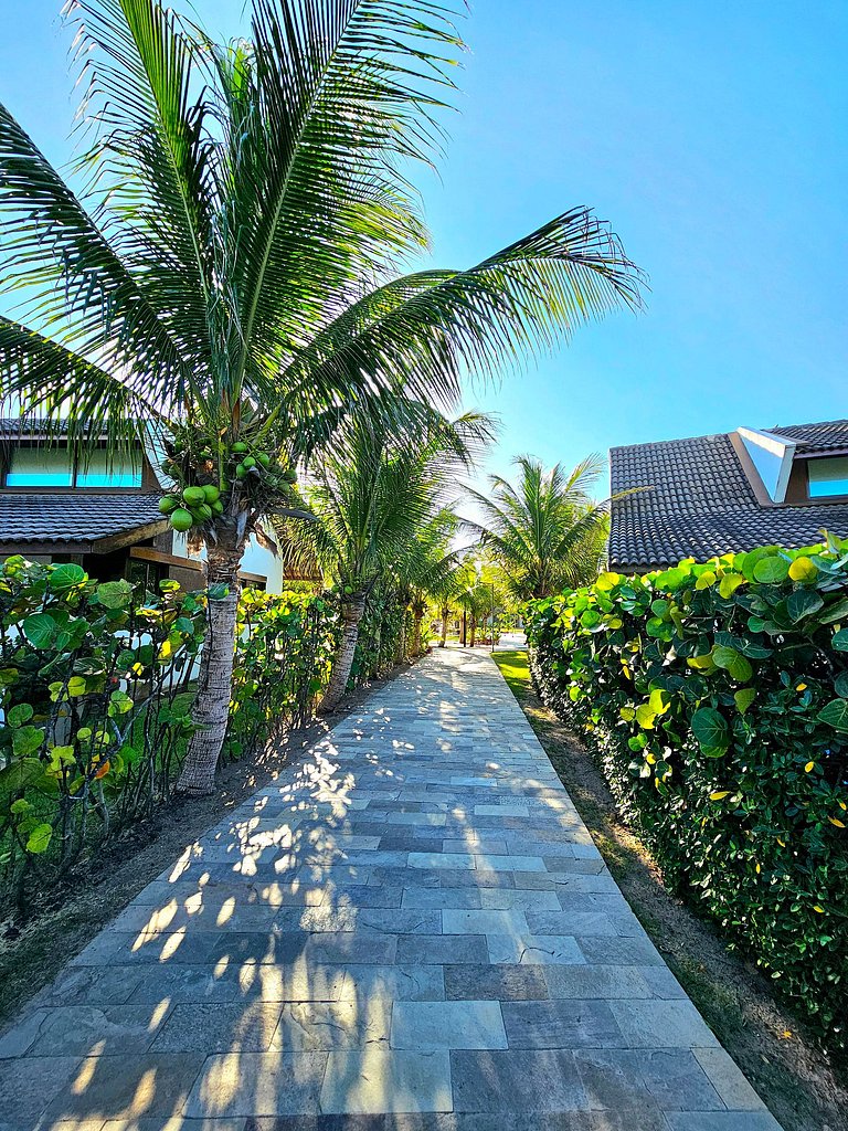 Luxuoso e equipado 3q térreo no Cupe Beach Living.