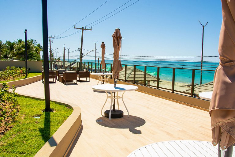 Luxuoso Térreo no Açores Beira Mar Tamandaré