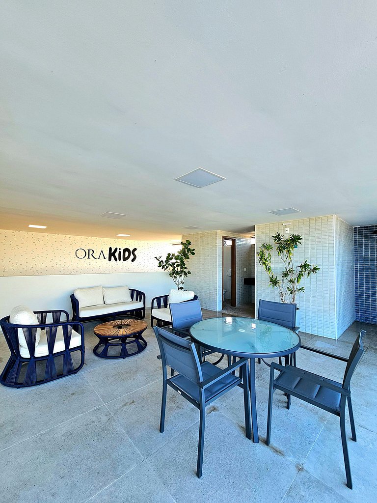 Moderno e Luxuoso Ora Beach próximo ao centro de Porto by HM
