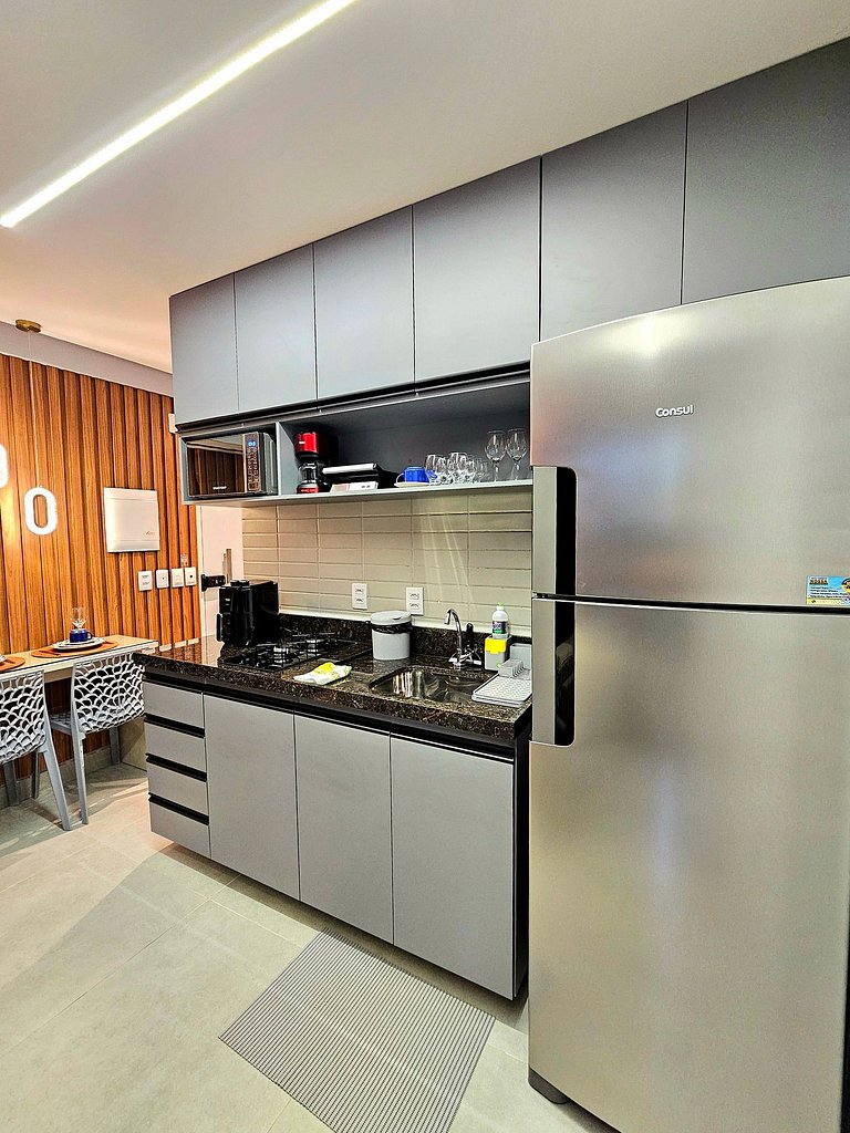 Luxo com 2 quartos no Centrinho de Porto #204