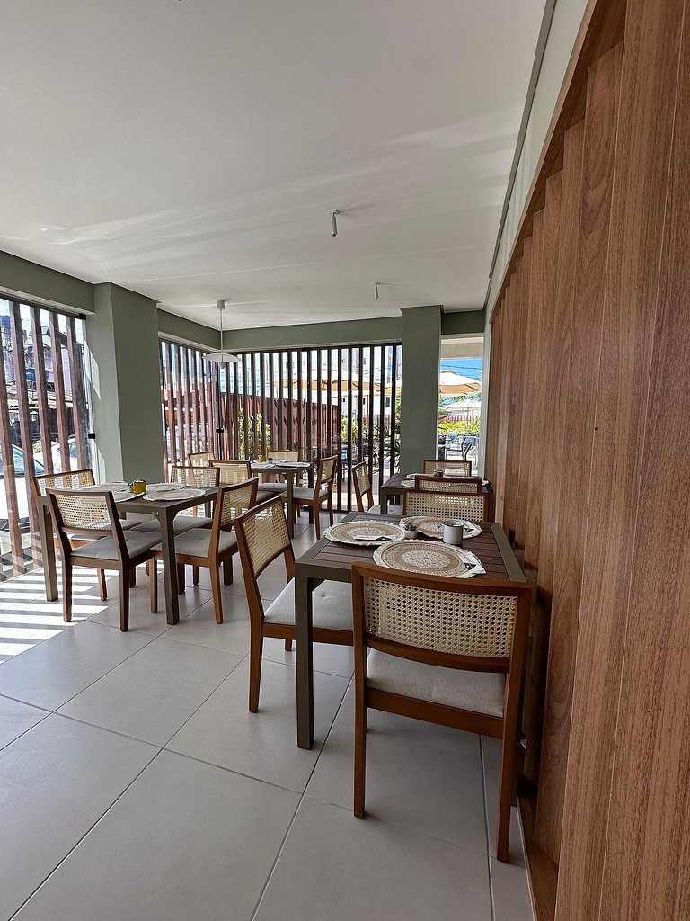 Luxuoso Térreo com Hidro no Maré Alta Tamandaré
