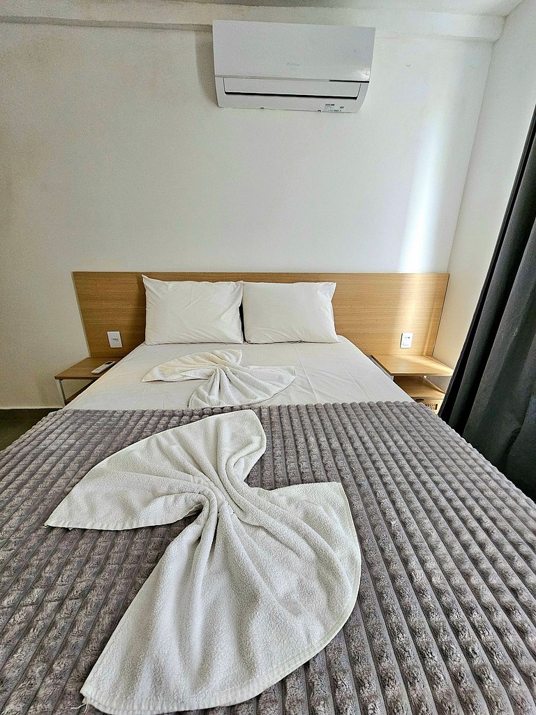 Estiloso flat 2 quartos no Centrinho de Porto #305