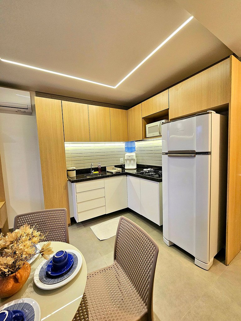 Estiloso flat 2 quartos no Centrinho de Porto #305