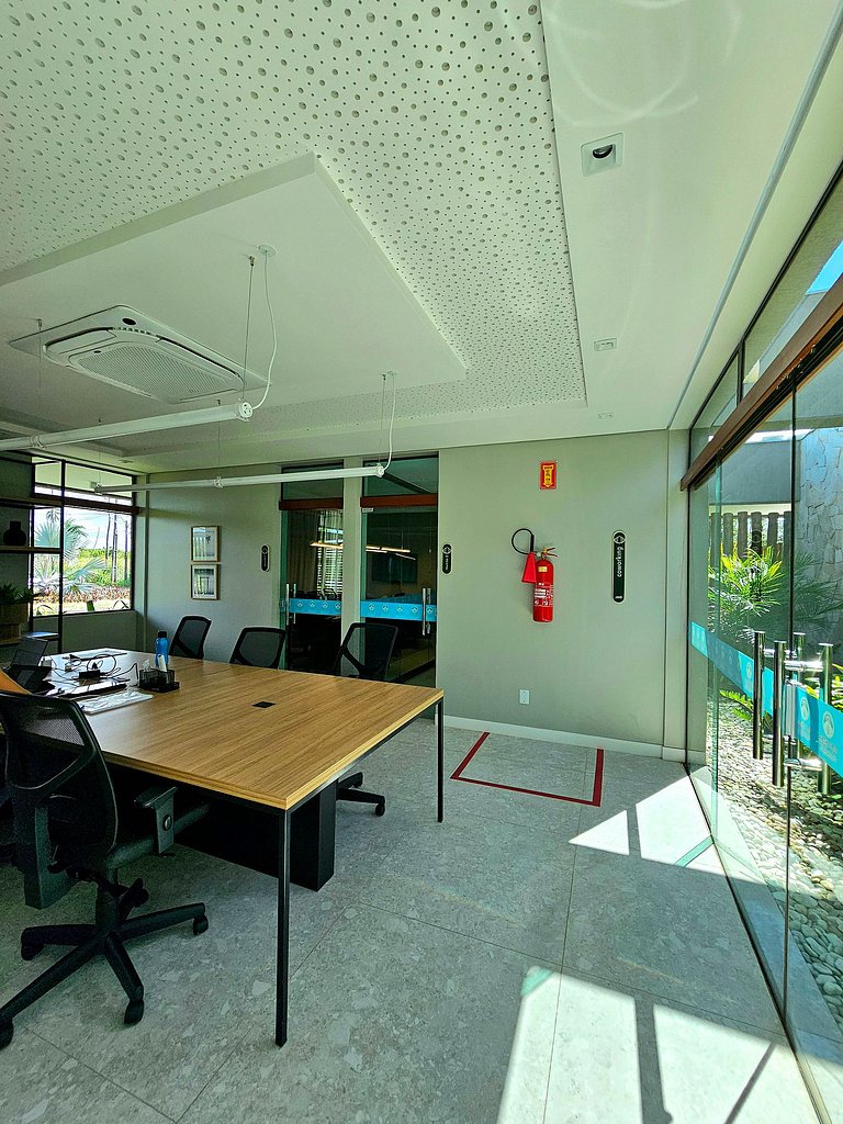 Estiloso e equipado com varanda gourmet no Summer