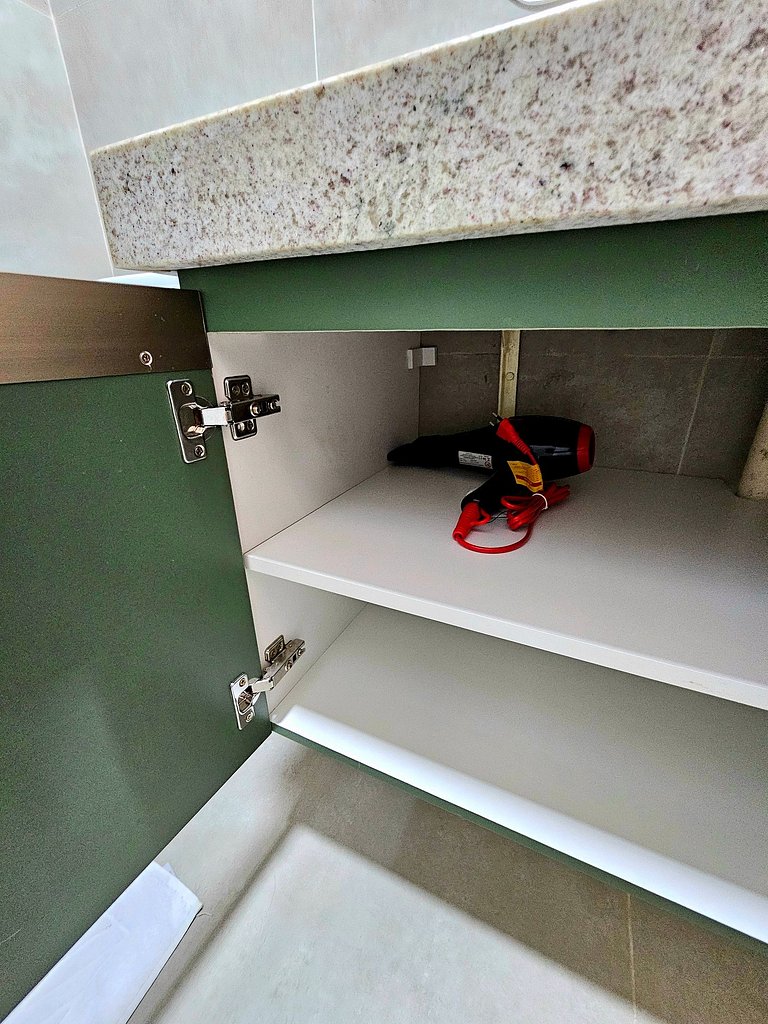Estiloso e equipado com varanda gourmet no Summer