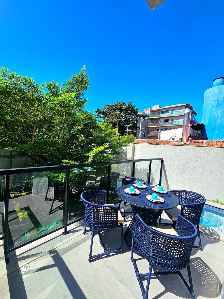 A melhor Piscina privativa do Centrinho de Porto