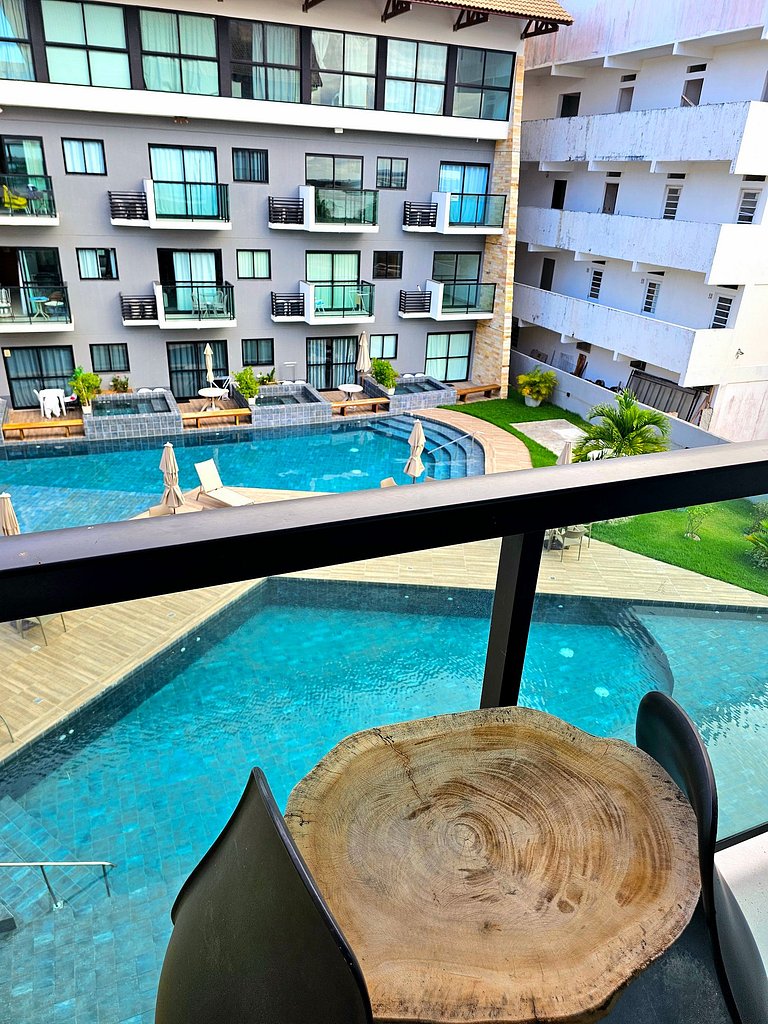 Estilo e conforto no Bela vista com vista piscina.