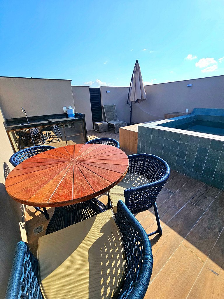 Rooftop Luxo com piscina em Muro Alto no Cais Eco