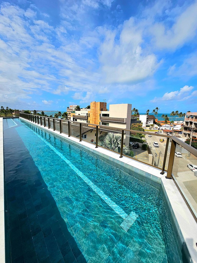 Luxuoso Studio com varanda no Centrinho de Porto