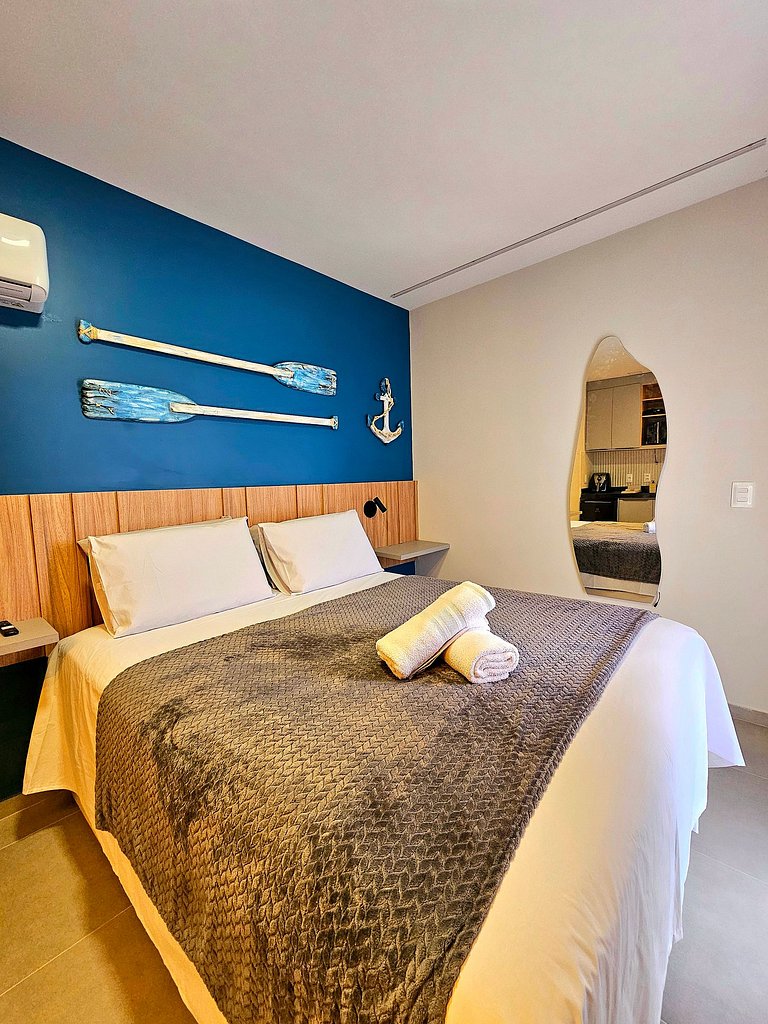 Luxuoso Studio com varanda no Centrinho de Porto