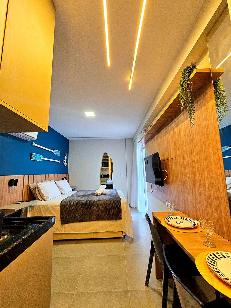 Luxuoso Studio com varanda no Centrinho de Porto