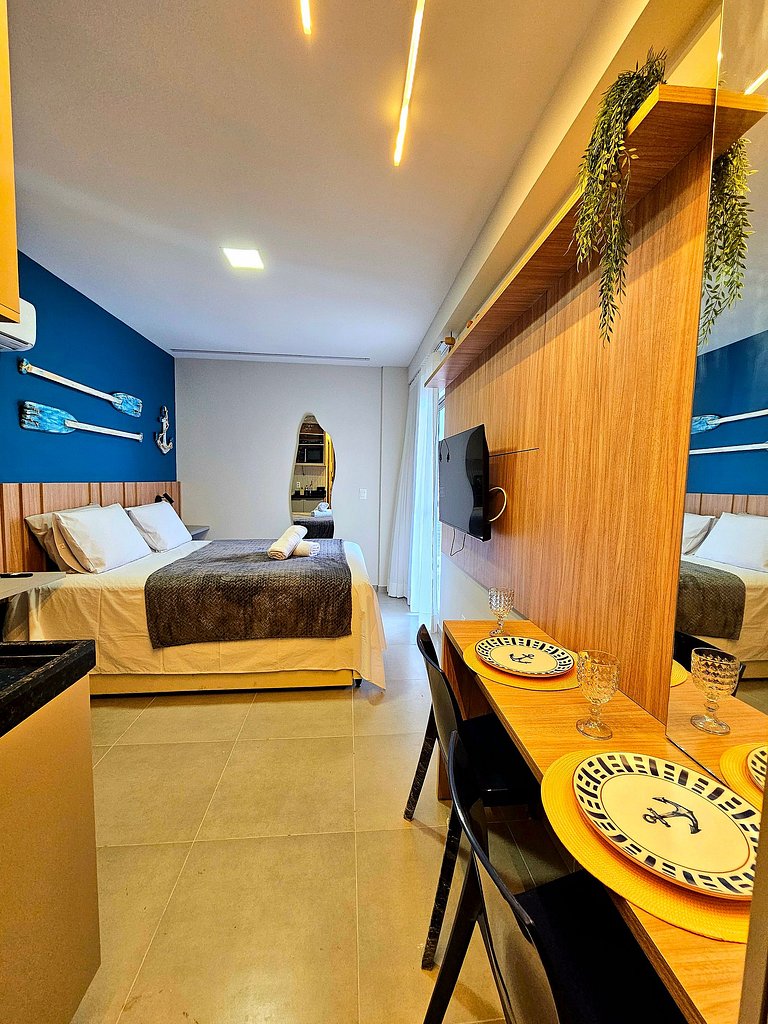 Luxuoso Studio com varanda no Centrinho de Porto