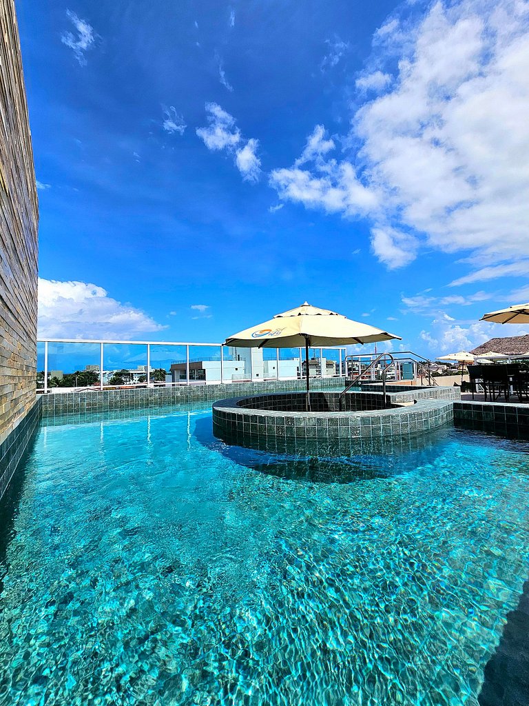 Incrível Sol e Mar Residence no Centro de Porto (COM e SEM H