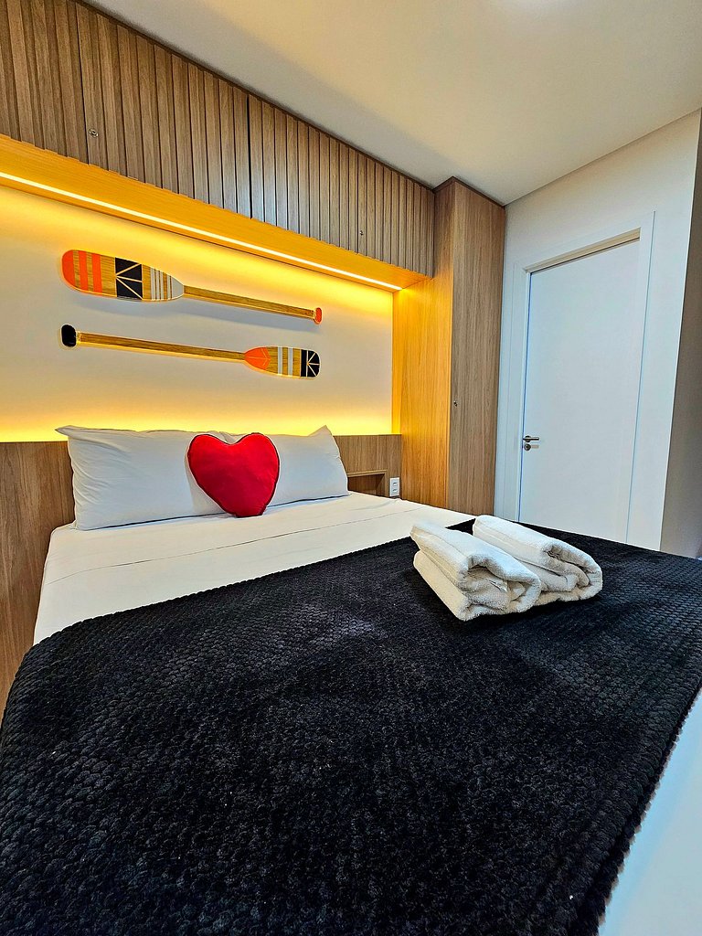 Sofisticado e equipado com varanda gourmet, Summer