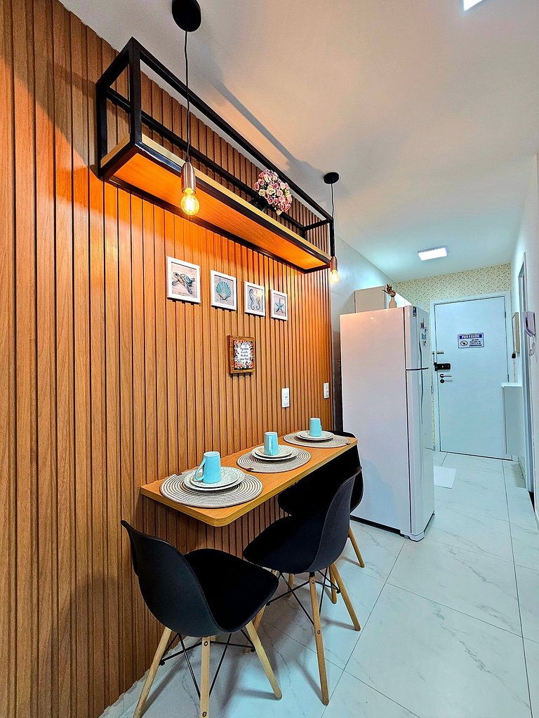 Estiloso e equipado studio no centro de Porto #305